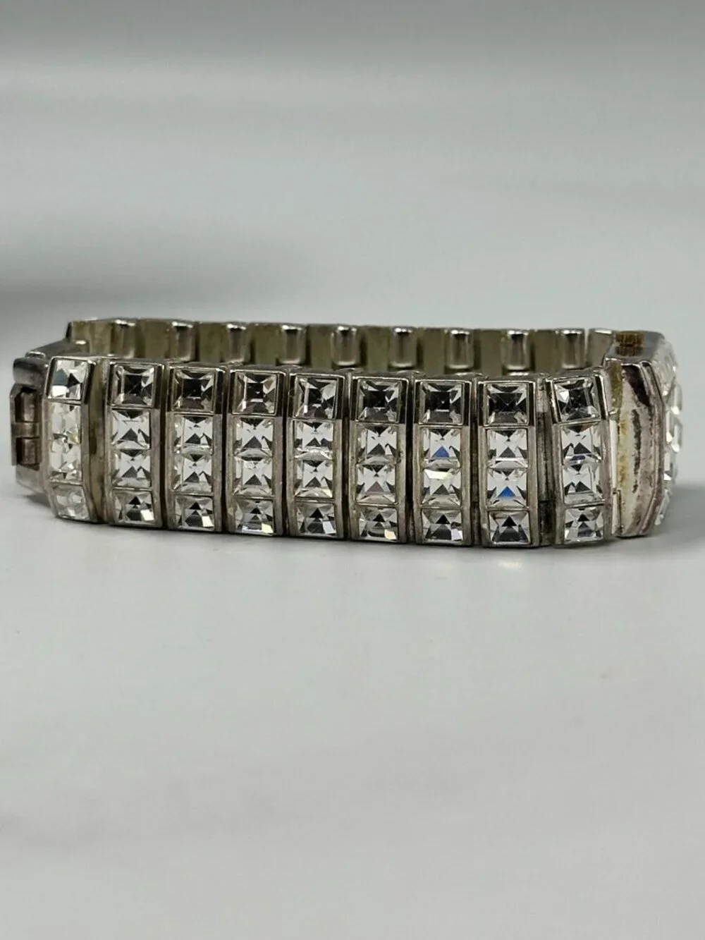 Geneva Elite Rhinestone Watch Women Silver Tone White Dial New Battery 6.75